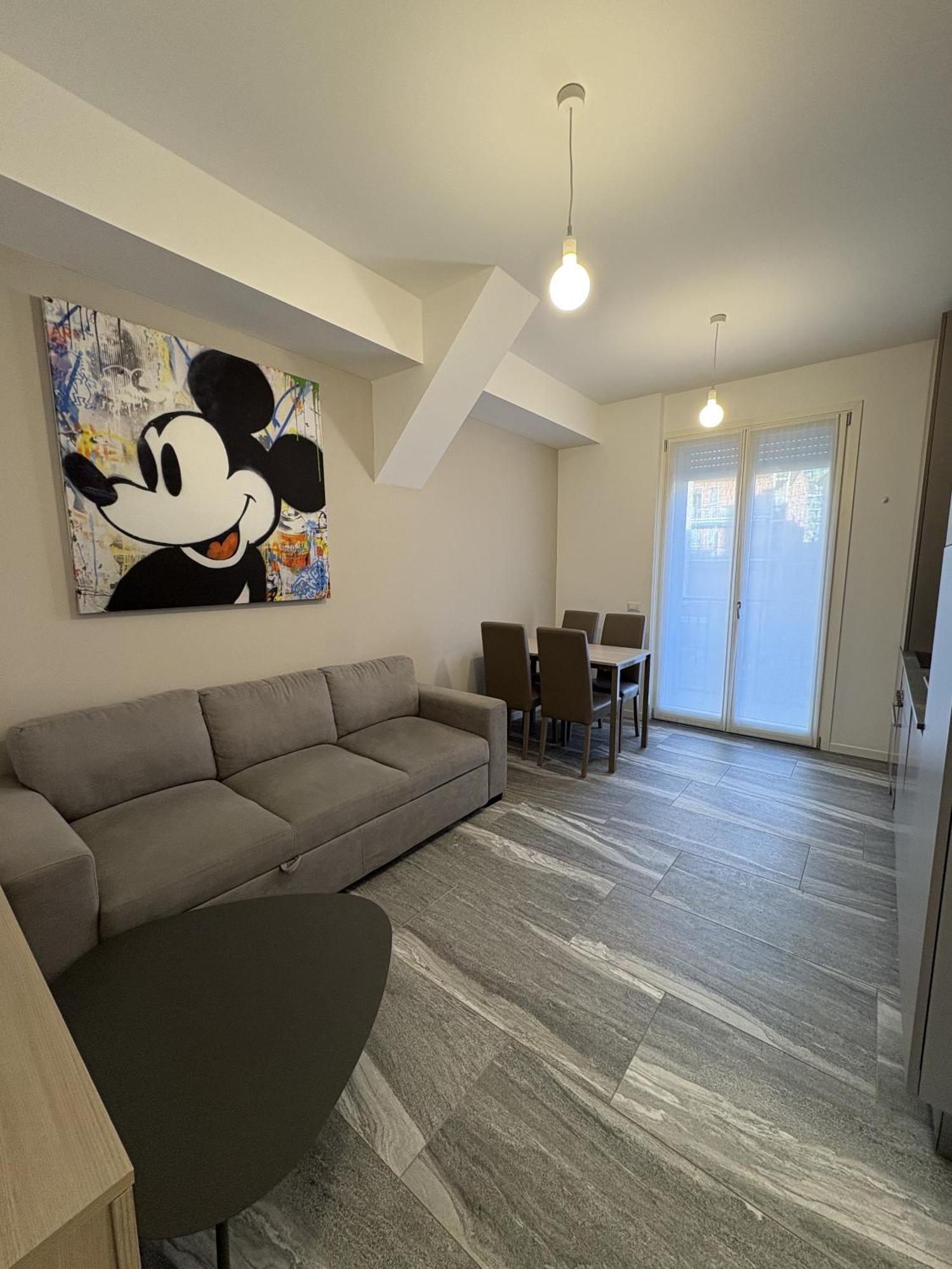 Essential Apartment Sesto San Giovanni Exterior photo